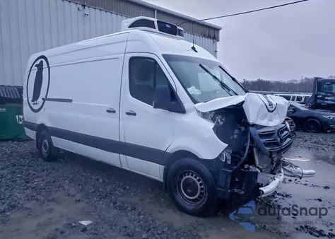 2019 Mercedes-Benz Sprinter 2500/3500 из США, поврежденный, VIN WD4PF1CD8KP023009